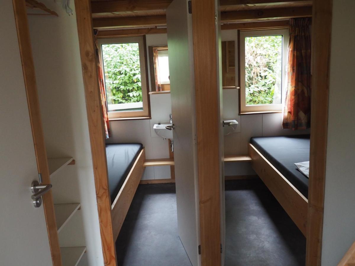 Chalet - Camping 'T Dekske Wintelre Exterior foto