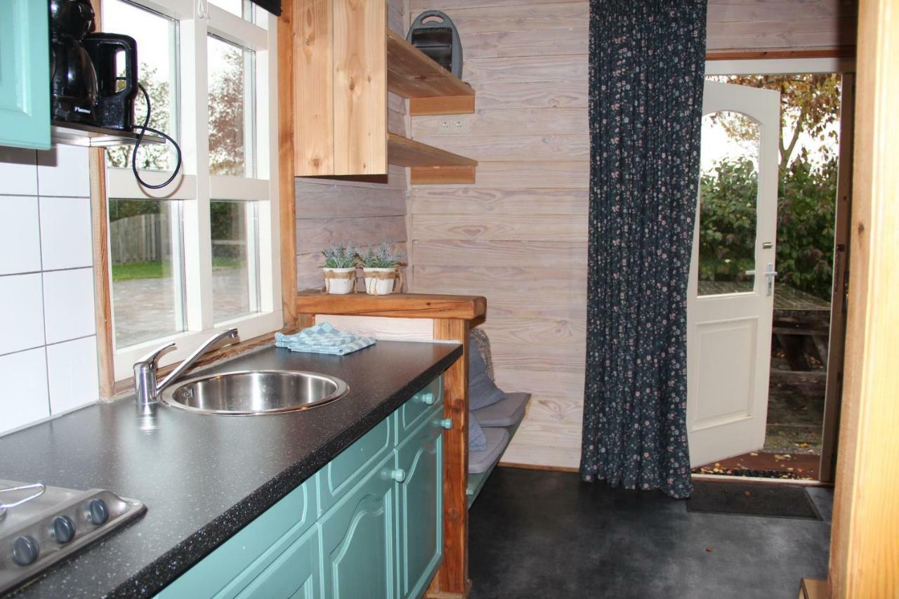 Chalet - Camping 'T Dekske Wintelre Exterior foto