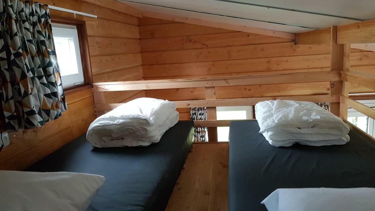 Chalet - Camping 'T Dekske Wintelre Exterior foto